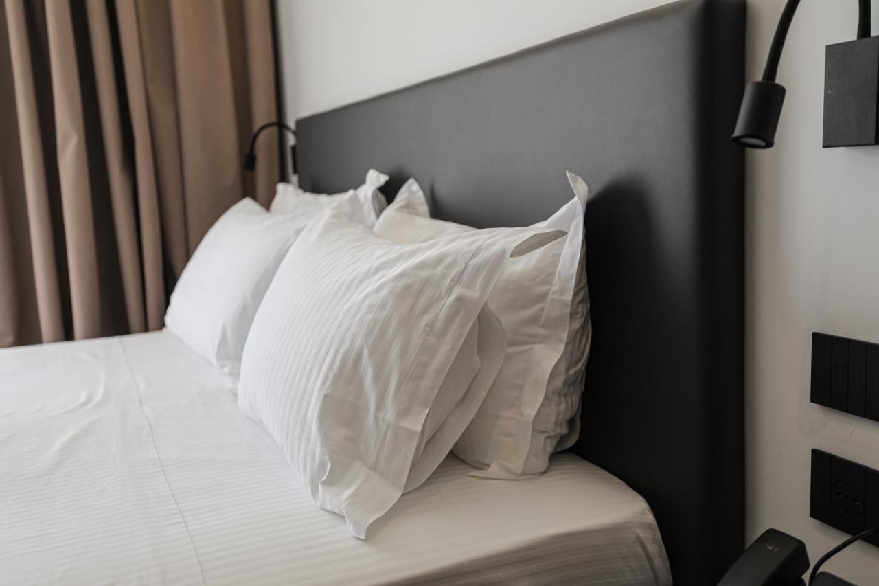 Black Diamond Hotel דרמי מראה חיצוני תמונה